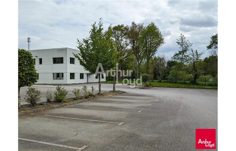 Location d'entrepôt de 1 475 m² à Vern-sur-Seiche - 35770 photo - 1