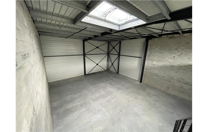 Location d'entrepôt de 293 m² à Vertou - 44120 photo - 1