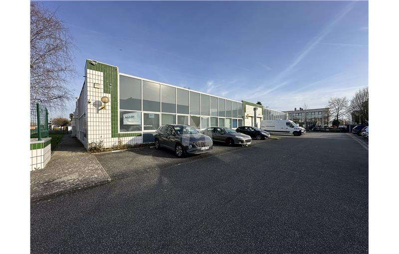 Location d'entrepôt de 320 m² à Villebon-sur-Yvette - 91140 photo - 1