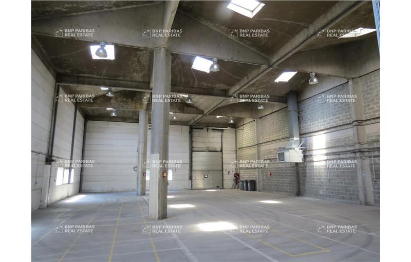 Location d'entrepôt de 2 125 m² à Villeneuve-d'Ascq - 59491 photo - 1