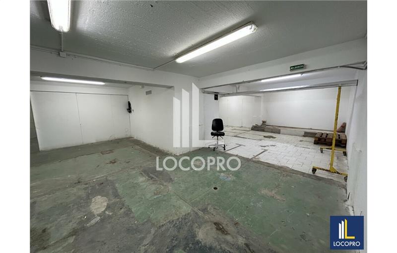 Location d'entrepôt de 300 m² à Villeneuve-Loubet - 06270 photo - 1