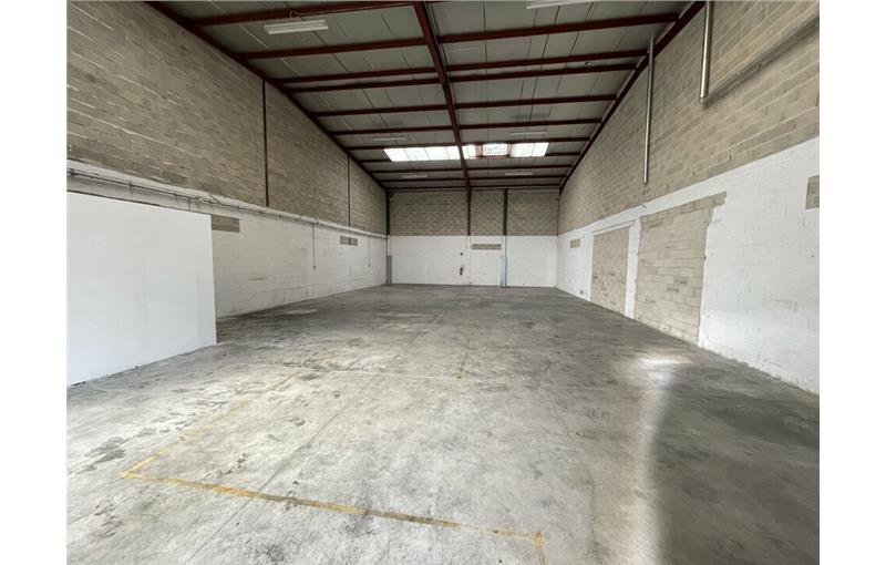 Location d'entrepôt de 250 m² à Villepinte - 93420 photo - 1