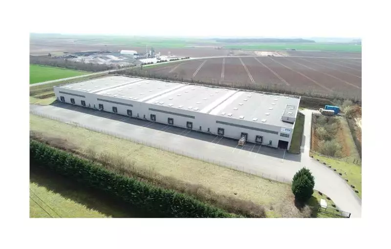 Location d'entrepôt de 11738 m² à Villers-Bretonneux - 80800