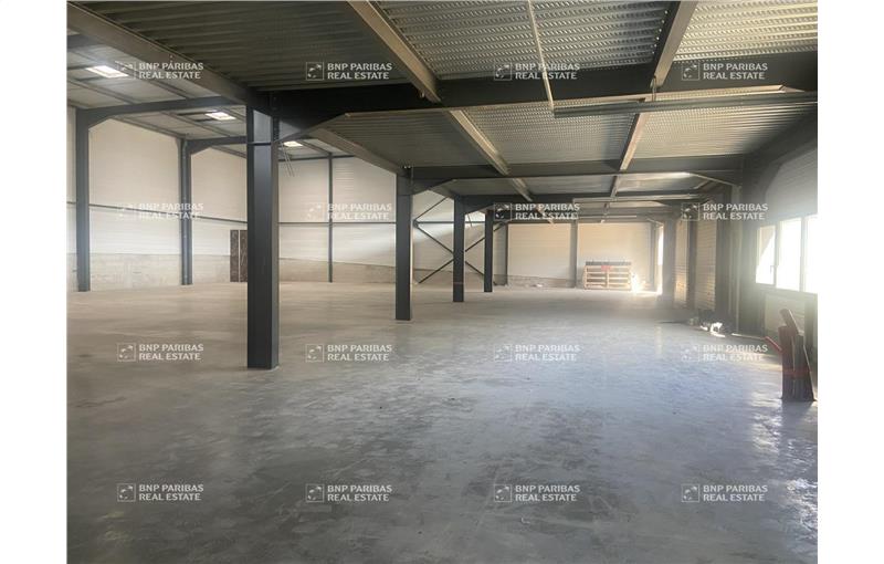 Location d'entrepôt de 250 m² à Voiron - 38500 photo - 1