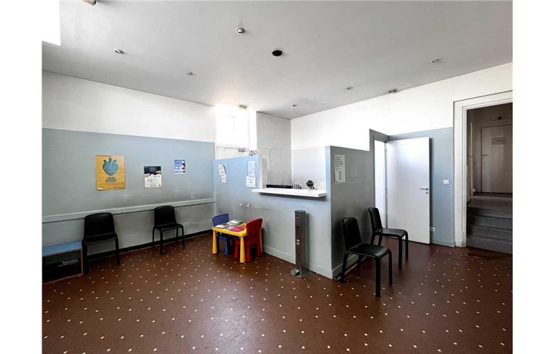 Vente de bureau de 105 m² à Bordeaux - 33000 photo - 1