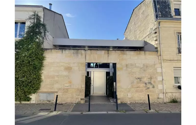 Vente de bureau de 463 m² à Bordeaux - 33000