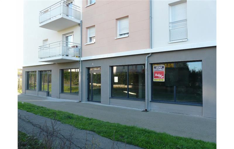 Bureau à vendre de 240 m² à Chambray-lès-Tours - 37170 photo - 1
