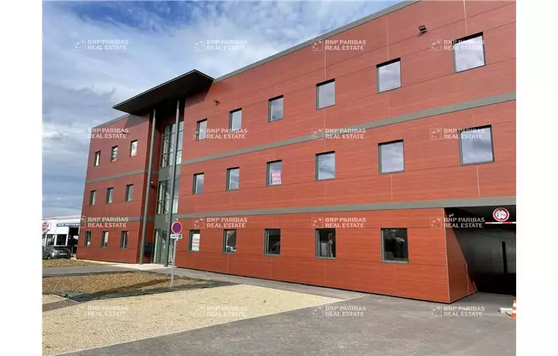 Vente de bureau de 942 m² à Châtenoy-le-Royal - 71880