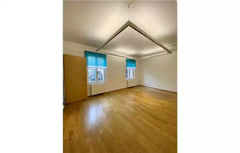 Bureau à vendre de 194 m² à Colmar - 68000