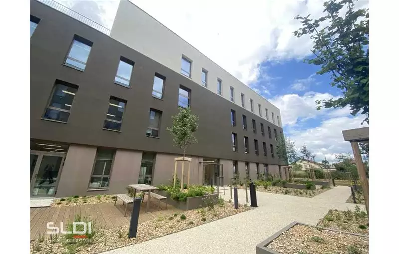 Achat de bureau de 138 m² à Décines-Charpieu - 69150