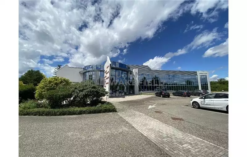 Bureau à acheter de 2669 m² à Illkirch-Graffenstaden - 67400