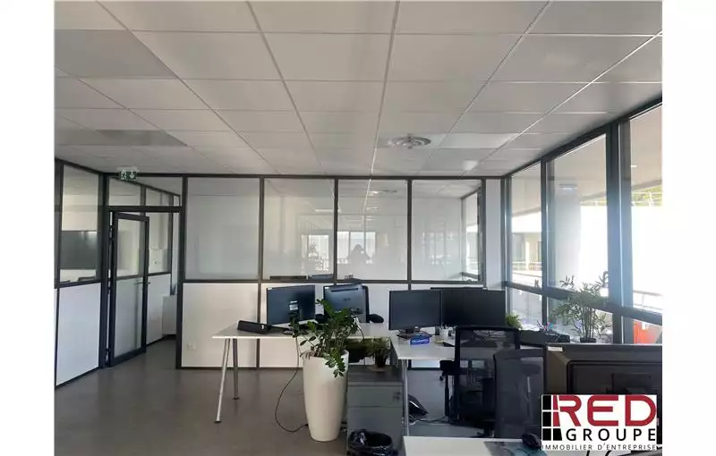 Bureau en vente de 431 m² à La Ciotat - 13600