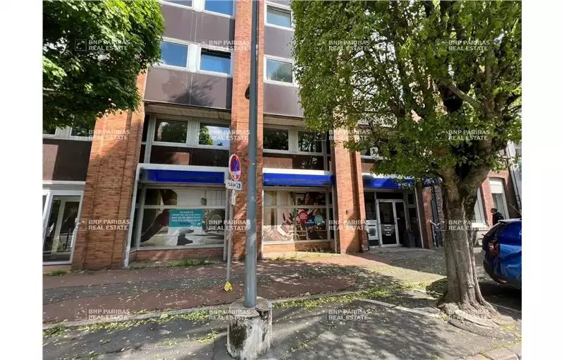 Bureau à acheter de 302 m² à Lille - 59000