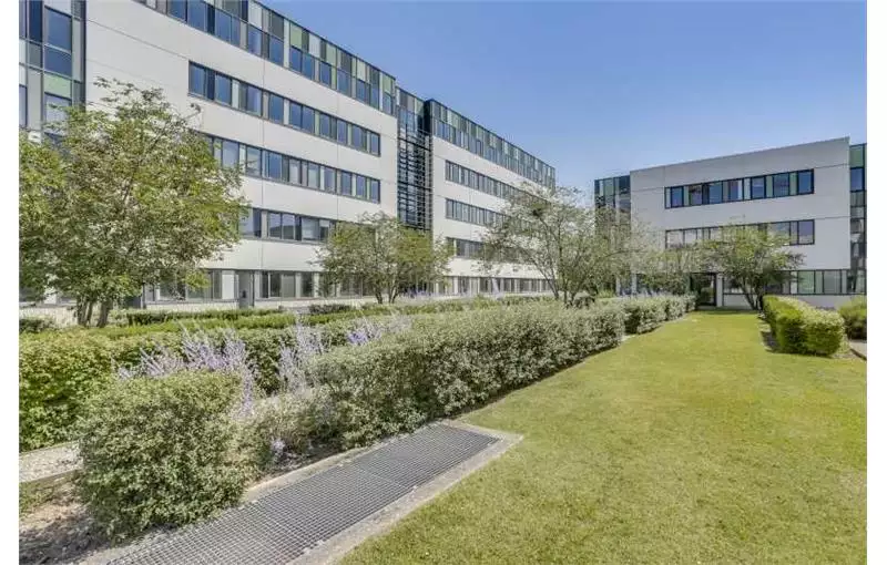 Bureau en vente de 6736 m² à Lyon 7 - 69007