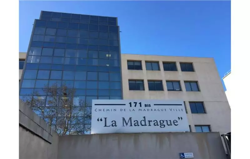 Bureau à acheter de 220 m² à Marseille 2 - 13002