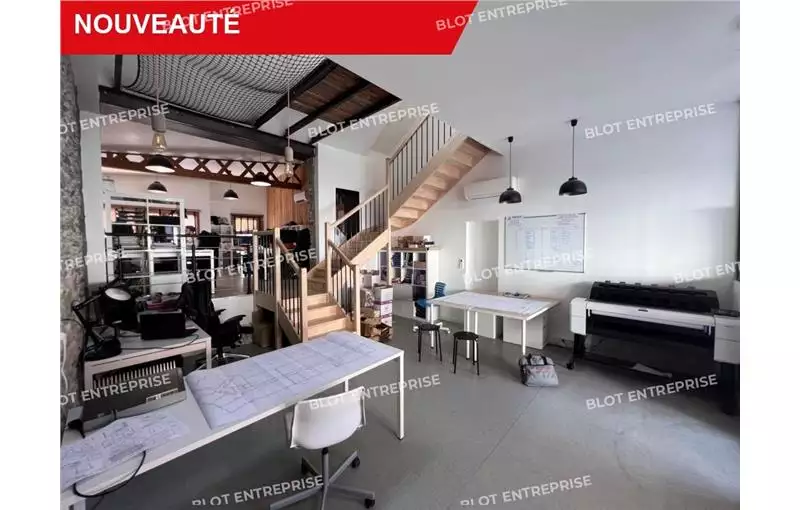Bureau à vendre de 250 m² à Nantes - 44000