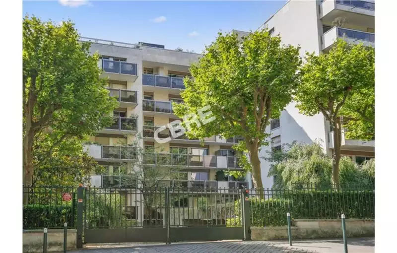 Bureau à acheter de 243 m² à Neuilly-sur-Seine - 92200