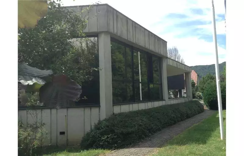 Achat de bureau de 1360 m² à Niederbronn-les-Bains - 67110