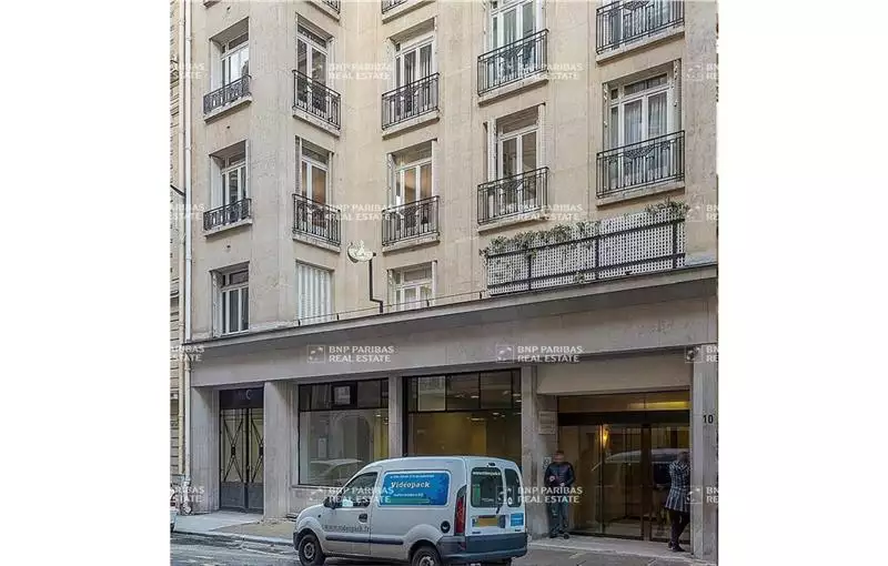 Bureau en vente de 1244 m² à Paris 16 - 75016