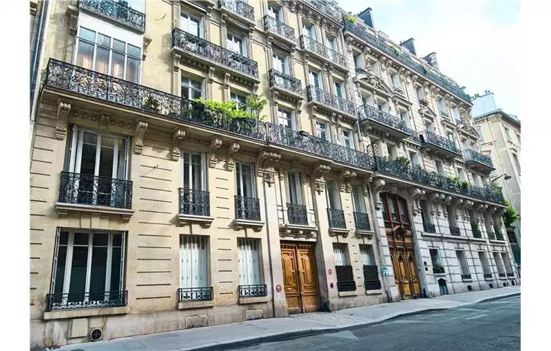 Vente de bureau de 114 m² à Paris 8 - 75008