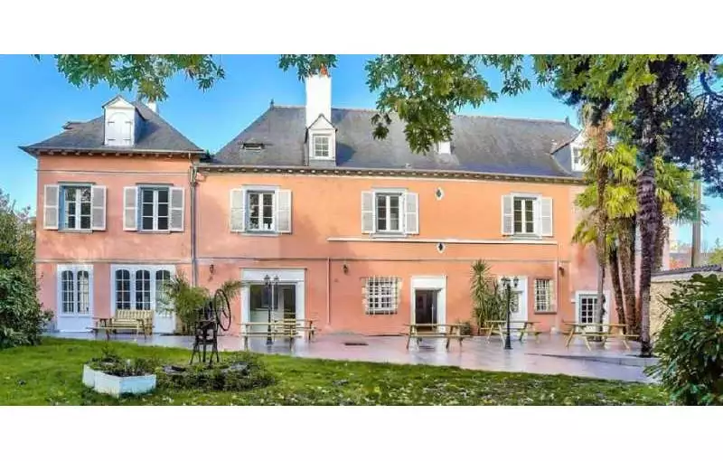Bureau à vendre de 393 m² à Rennes - 35000