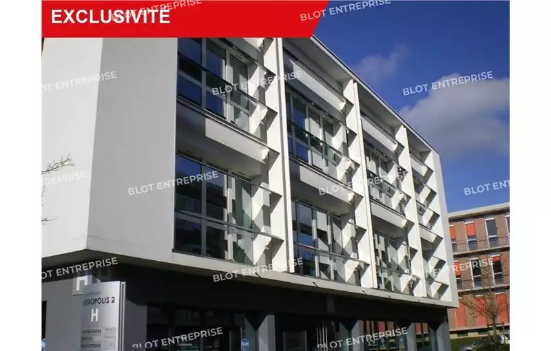 Bureau à vendre de 347 m² à Rennes - 35000