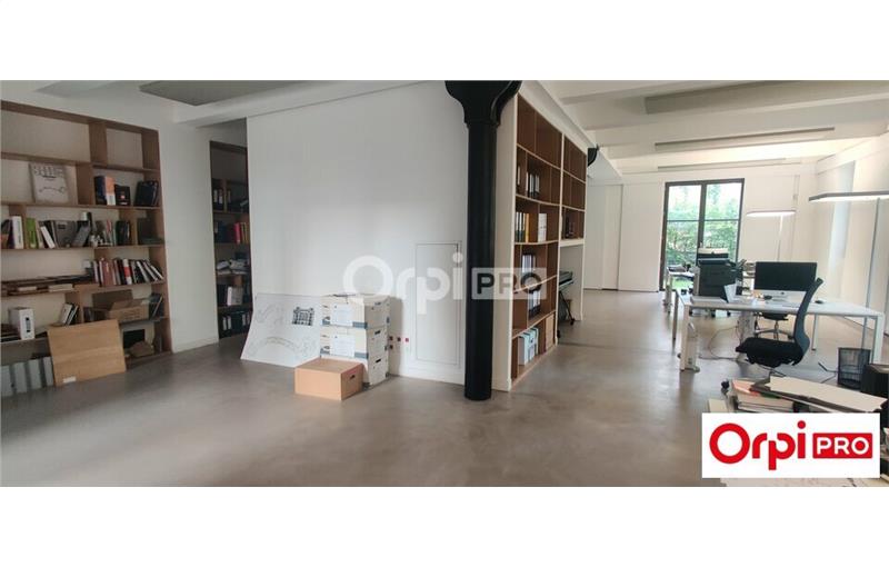 Bureau à acheter de 110 m² à Ris-Orangis - 91130 photo - 1
