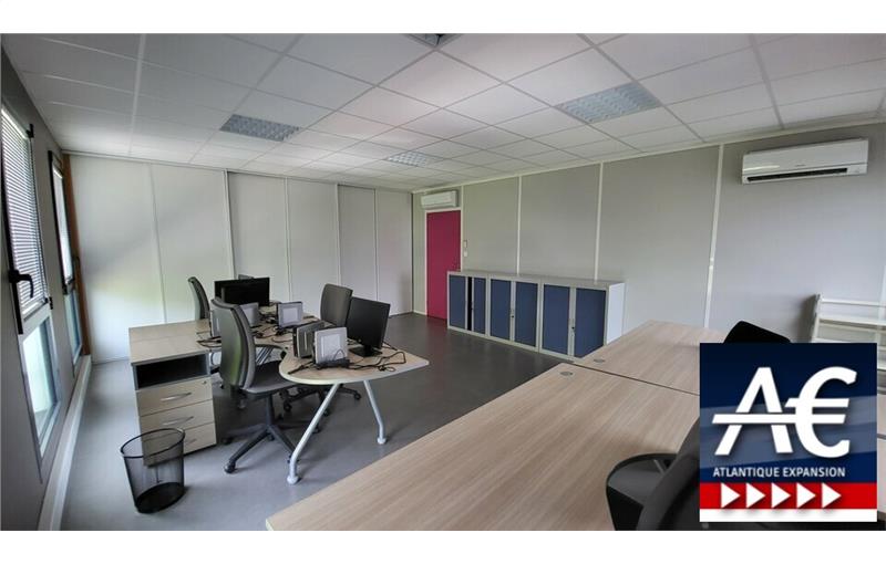Bureau en vente de 331 m² à Saint-Nazaire - 44600 photo - 1