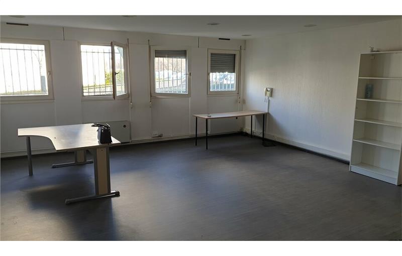 Bureau à vendre de 71 m² à Valence - 26000 photo - 1