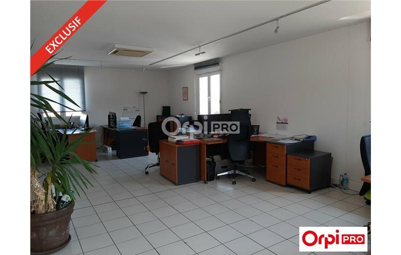 Bureau à vendre de 225 m² à Valence - 26000 photo - 1