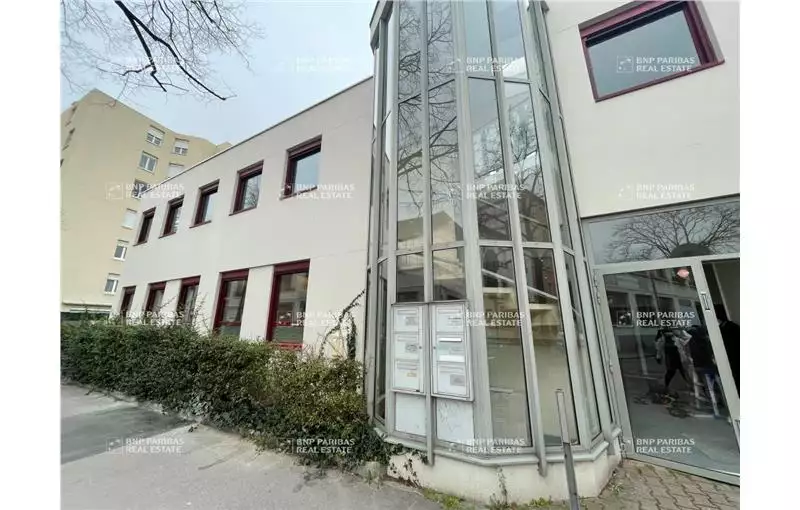 Vente de bureau de 354 m² à Villeurbanne - 69100