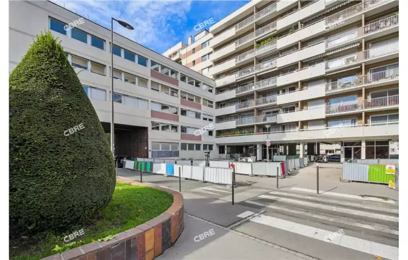Bureau à acheter de 748 m² à Vincennes - 94300