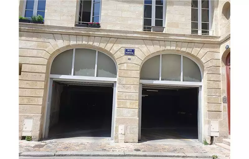 Achat de local commercial de 180 m² à Bordeaux - 33000
