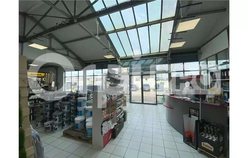 Achat de local commercial de 380 m² à Le Havre - 76600