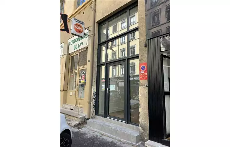 Local commercial en vente de 49 m² à Lyon 6 - 69006