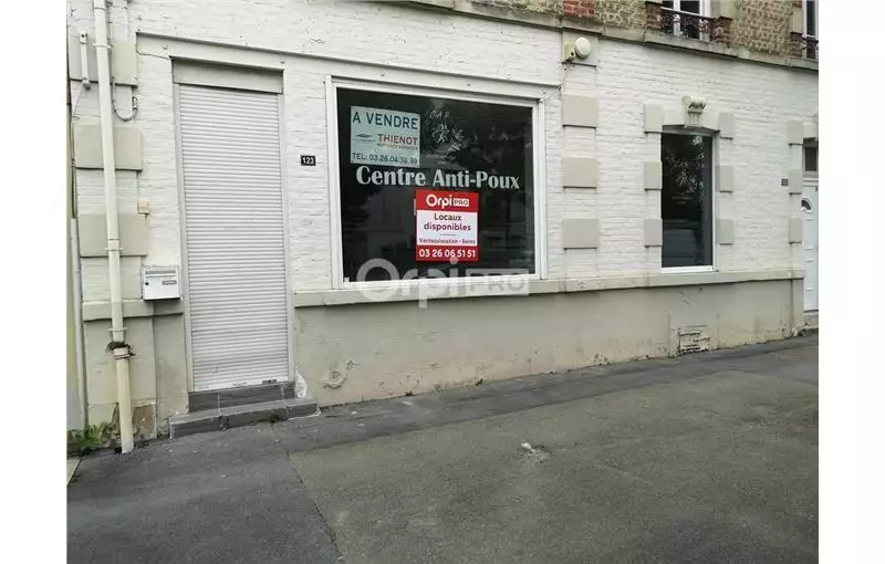Local commercial à vendre de 64 m² à Reims - 51100