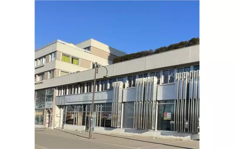 Vente de local commercial de 160 m² à Rouen - 76000