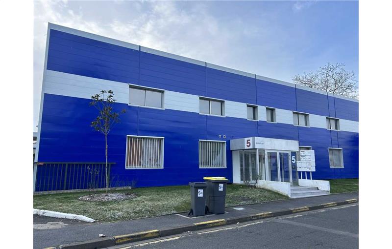 Entrepôt à vendre de 2 194 m² à Achères - 78260 photo - 1
