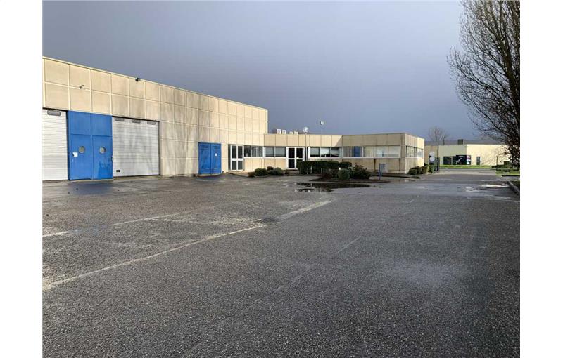 Entrepôt à vendre de 756 m² à Bordeaux - 33000 photo - 1