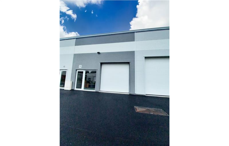 Entrepôt à vendre de 100 m² à Bretteville-sur-Odon - 14760 photo - 1