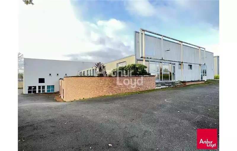 Vente d'entrepôt de 2750 m² à Cesson-Sévigné - 35510