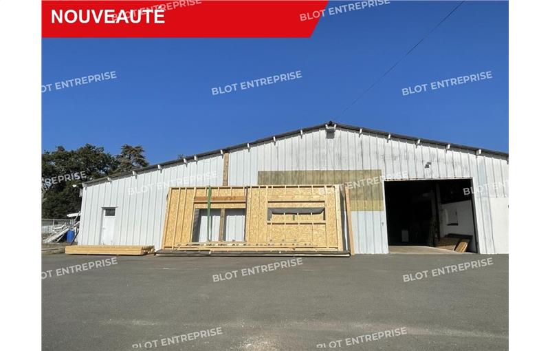Entrepôt en vente de 605 m² à Corcoué-sur-Logne - 44650 photo - 1