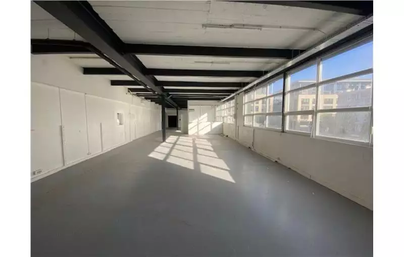 Vente d'entrepôt de 259 m² à Courbevoie - 92400