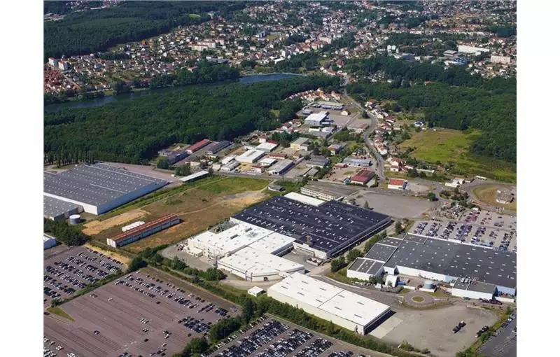 Achat d'entrepôt de 15000 m² à Creutzwald - 57150