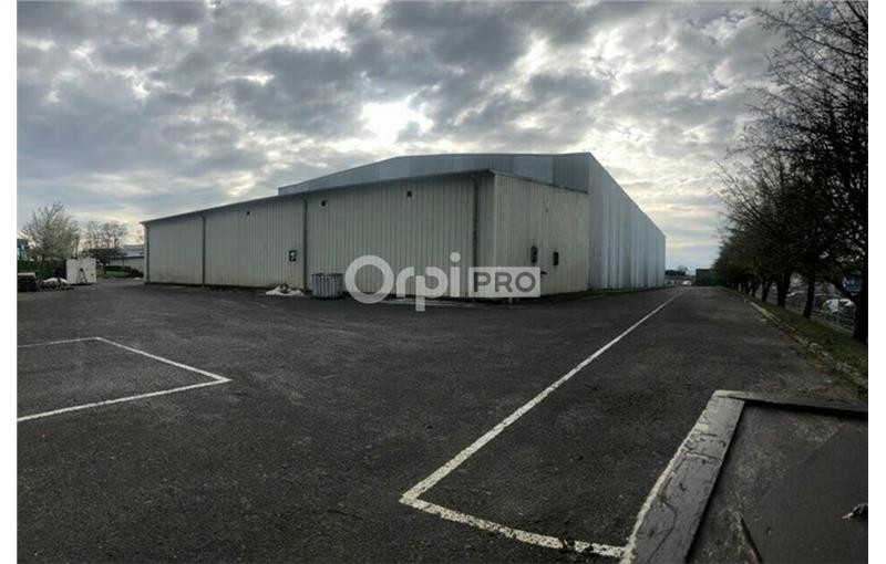 Achat d'entrepôt de 7 047 m² à Dijon - 21000 photo - 1
