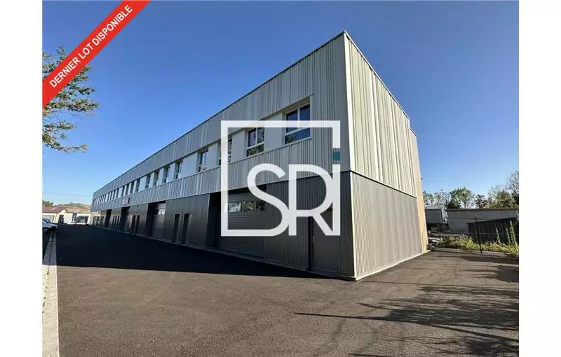 Entrepôt à acheter de 257 m² à Issoire - 63500