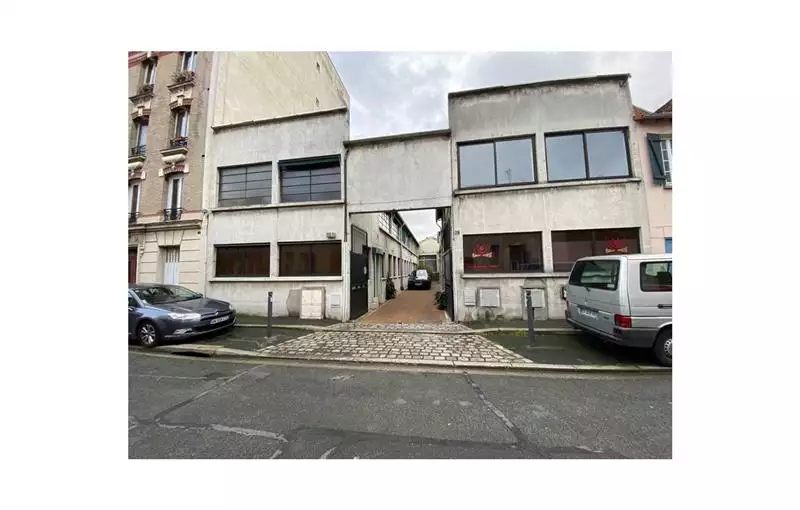 Entrepôt à vendre de 252 m² à Ivry-sur-Seine - 94200