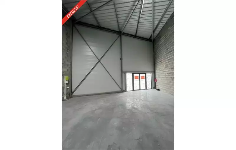 Vente d'entrepôt de 240 m² à La Teste-de-Buch - 33260