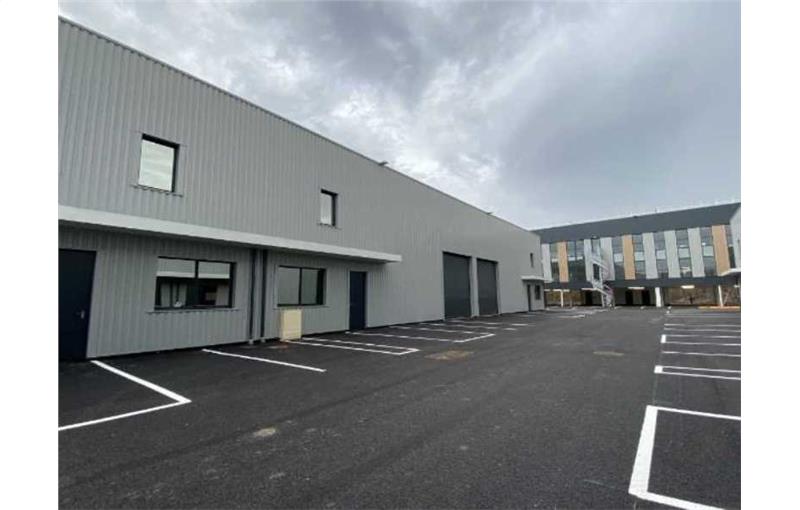 Entrepôt en vente de 2 917 m² à Mérignac - 33700 photo - 1