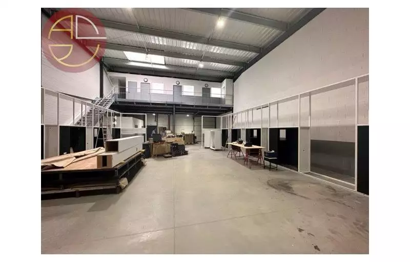 Entrepôt en vente de 340 m² à Muret - 31600